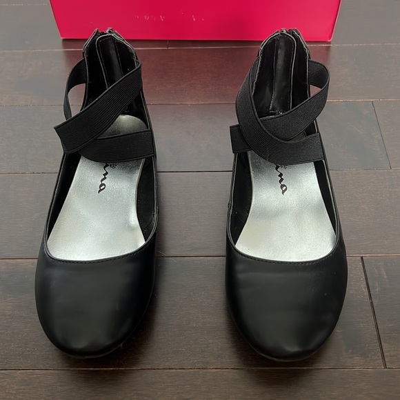 Nina P-teena black ballet flats w/crisscross straps memory foam youth sz2 in box - Picture 4 of 5